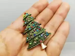 Christmas Rhinestones Decorated Tree Brooch Pin JO - Picture 1 of 3