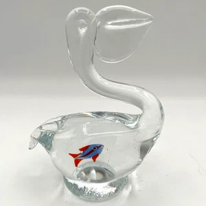 Statuina fermacarte vetro soffiato a mano pellicano con pesce nella pancia - decorazione oceano - Foto 1 di 7