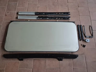 VW GOLF MK1 MK2 JETTA MK1 MK2 TECHO CORREDIZO DE UNA POSICIÓN METAL FABRICANTE DE EQUIPOS ORIGINALES USADO Foto 1 de 4