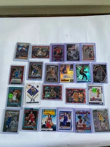 Zufälliges Sportkarten-Lot - Sterne! Steph Curry, Caitlin Clark, LeBron James AUTOS - Bild 1 von 14
