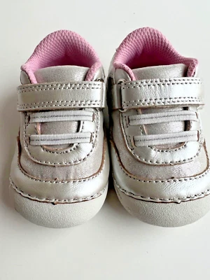 Stride Rite Soft Motion Baby and Toddler Girl's Jazzy Casual Sneaker 4M - Image 1 of 4