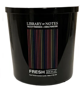 Library of Notes Triple Mecha 52oz Fresh Candle Tales of Fragrances NUEVO - Imagen 1 de 3