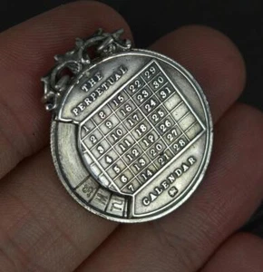 Raro ciondolo fob calendario inglese vittoriano argento - Foto 1 di 7