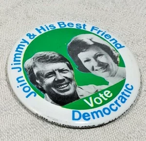VINTAGE 1976 JOIN JIMMY CARTER & HIS BEST FRIEND ROSALYNN CARTER KAMPAGNE ANSTECKNADEL - Bild 1 von 6