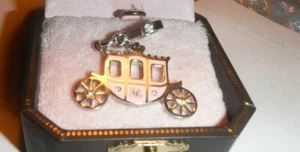 Juicy Couture bracelet charm silver Princess Carriage 2008 NEW, RARE & Retired - Picture 1 of 5