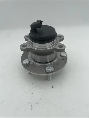 Подшипник колеса и ступица в сборе GMB 746-0010 подходят для Hyundai Genesis Coupe 10-16 годов выпуска - Изображение 1 из 4