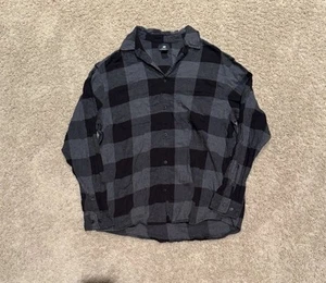Men’s Medium Gray And Black Striped H&M Relaxed Fit Flannel Shirt - Picture 1 of 3