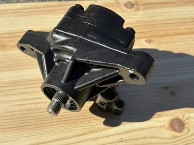 Peça do motor: bomba de direção hidráulica - Imagem 1 de 3