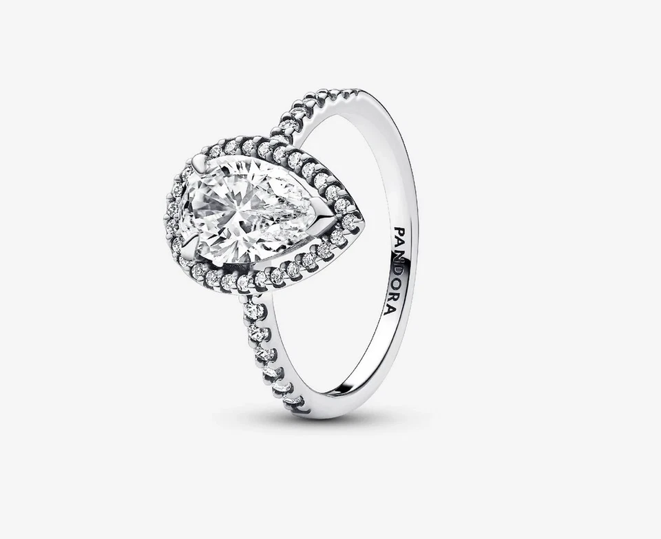 Pandora 193012c01-54 Anello Punto Luce Goccia Grande Argento  taglia 54 - Immagine 1 di 1