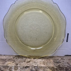FEDERAL GLASS CO. PATRICIAN SPOKE AMBER 11” DIAMETER DINNER PLATE! 1 Air Bubble - Picture 1 of 20