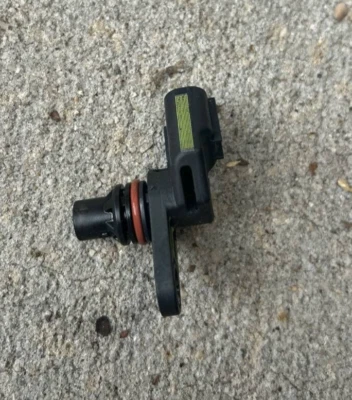 KIA SPORTAGE 2017-2022 motor 2,4 L eje de leva árbol de levas sensor de posición OEM Foto 1 de 3