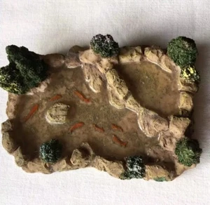 1.12th Scale Fish Pond New - Picture 1 of 2