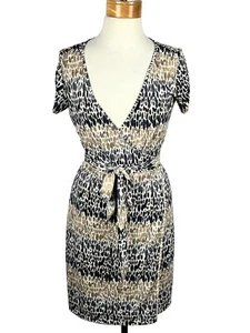 Ann Taylor LOFT Damen braun Animal Print Kurzarm Wickelkleid Größe Medium - Bild 1 von 24