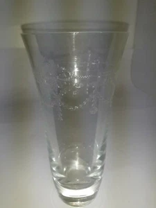 BÖHMIEN --- SCHÖNER FEIN GRAVIERTER GLAS-/VASE-DESIGNARTIKEL - Bild 1 von 9