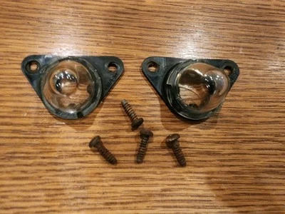 Оригинальные крышки ламп для номерных знаков 1988-1991 Mercury Colony Park Ford Country Squire - Изображение 1 из 4