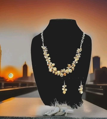 VERA WANG "SUAVE" ⛅ Collar 11"L Tono Dorado Cuentas, Pendientes 1.5"L A Juego Jy1 Foto 1 de 4