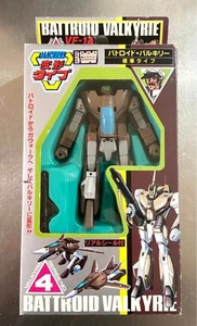 Takatoku Toys Macross VF-1 Battroid Valkyrie Transformable Figure Standard Used - Picture 1 of 24