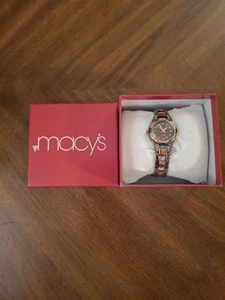 Neu in Box Relic Damen braunes Zifferblatt Kristall Akzent Uhr 6 in Bedarf Batterie  - Bild 1 von 1