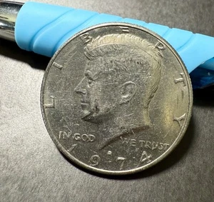 1974 Kennedy Half Dollar With Several Errors. Wheelmarks And Die Errors - Picture 1 of 3