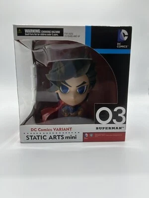 Novo, DC Comics Variant, Static Arts Mini, Superman 03 - Imagem 1 de 4