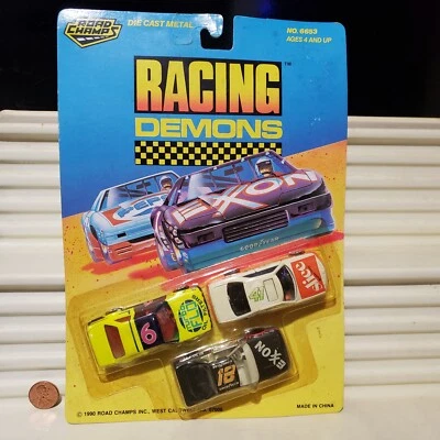 Road Champs 1990 Racing Demons turbo flo bmw, rebanada naranja mandarín, Exxon MR2 Foto 1 de 3