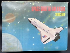 RADIO TRANSISTOR VINTAGE COLUMBIA SPACE SHUTTLE AM ANCORA IN BORSA ORIGINALE HTF NUOVO - Foto 1 di 10