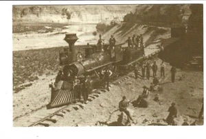 POSTCARD RAILROAD PHOTO REPRODUCTION PALISADES GREEN RIVER - Picture 1 of 2