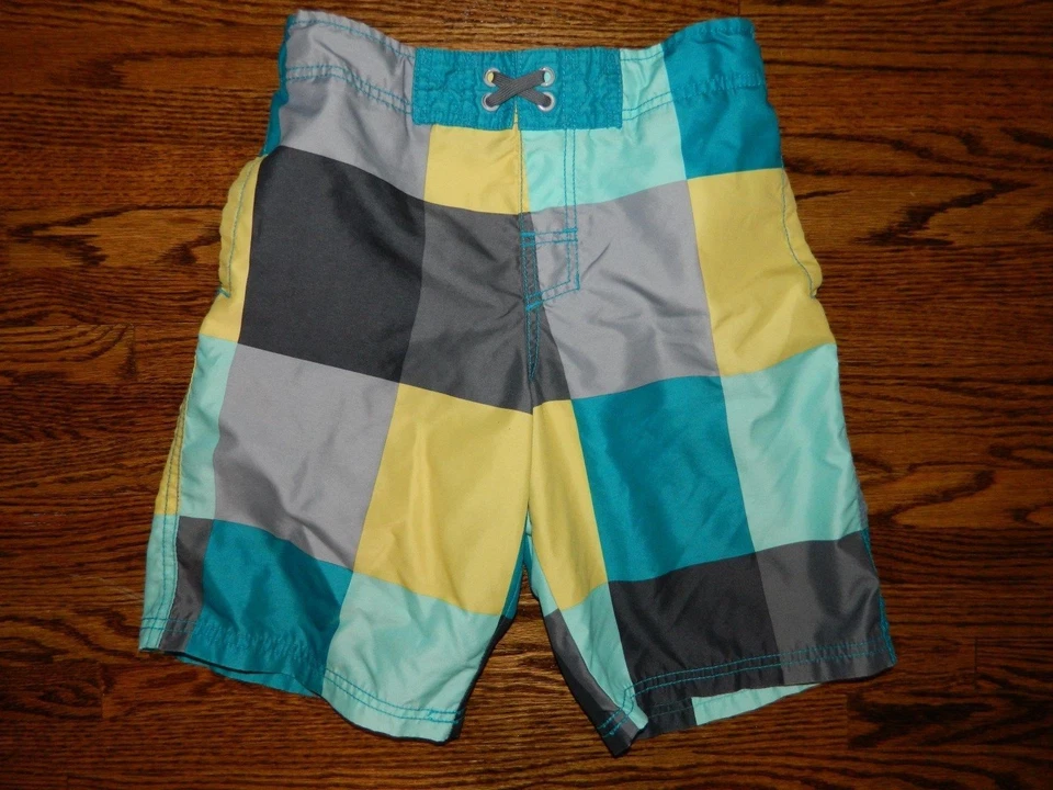 Shorts de natação masculino turquesa, cinza e amarelo tamanho 8/10 - Imagem 1 de 1