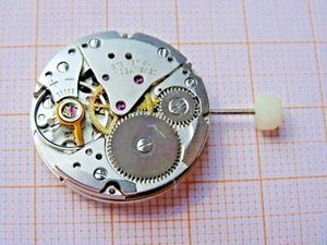 1 älteres neuwertiges Handaufzug Werk Durowe  Int  Kaliber 7415-4 gangbar  - Bild 1 von 2