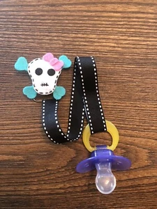Girly Skull Ribbon Pacifier holder clip strap, binky, paci leash-Halloween - Picture 1 of 2