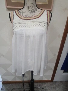 LAUREN CONRAD-BLANCO/MULTI-CROCHET RIBETE-CUELLO CUCHARA-TOP SIN MANGAS-TALLA-XL-NUEVO CON ETIQUETAS-$40 - Imagen 1 de 3