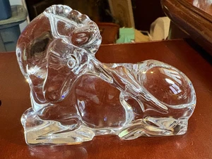 Baccarat Crystal Resting Unicorn Sculpture 4.5" No Box - Picture 1 of 7