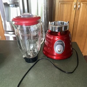Osterizer Beehive Classic Red Blender 564A | 500W Power | Complete & Tested - Picture 1 of 6