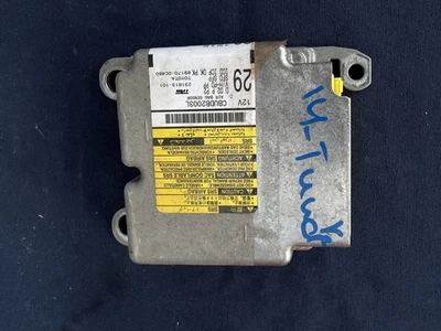 2014 Toyota Tundra модуль  - Изображение 1 из 3