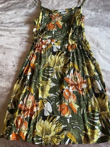 Warehouse Size 8 Floral Print Dress - Picture 1 of 5