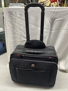 Wenger Swiss Gear Rolling Travel Carry On Laptop Bag Briefcase 17" - Picture 1 of 9