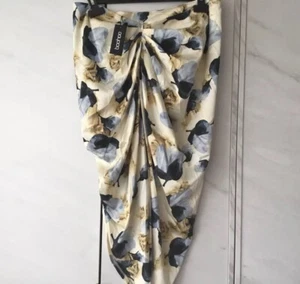 BOOHOO RUCHED PATTERNED BLUE/ YELLOW/ CREAM/PENCIL STYLE SKIRT SIZE 16 NWT - Picture 1 of 7