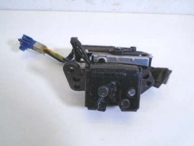 TOYOTA YARIS SR 5 PUERTAS 2006-2010 CERRADURA PUERTA TRASERA MECÁNICA Foto 1 de 4