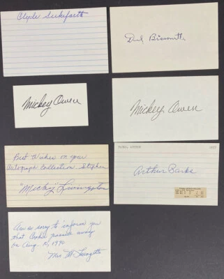 Brooklyn Dodgers Lot of 7 Signed Index Cards Mickey Livingston Mickey Owen (2) - Image 1 of 2