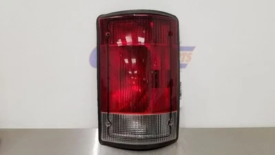 06 FORD E350 SUPER DUTY TAIL LIGHT LAMP LEFT DRIVER - Image 1 of 4