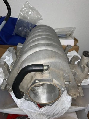 CARRIL INYECTOR COMBUSTIBLE COLECTOR ADMISIÓN AIRE MOTOR 6.1L DODGE MAGNUM SRT8 05-10 Foto 1 de 4