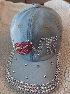 BASEBALLMÜTZE, DENIM, LIEBE, STRASS, ROBUST, VERSTELLBAR, NEU, OLIVIA & KATE - Bild 1 von 13