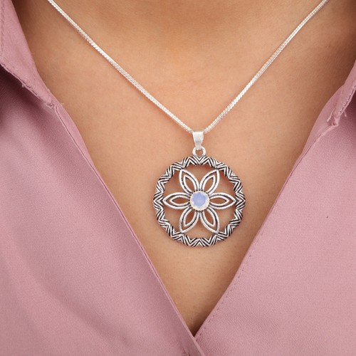 VETEMENTS Ciondolo pietra nascita ottobre gioielli argento sterling 925 opale latteo 1 48"