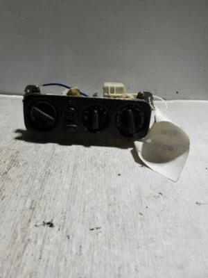 2000-2004, Mitsubishi Montero Sport, Temperature Control Front, PN: MR460301 - Image 1 of 4