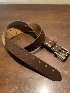 Cinturón de cuero marrón vintage Levi’s con hebilla enrollable de doble punta para hombre talla 36” - Imagen 1 de 12