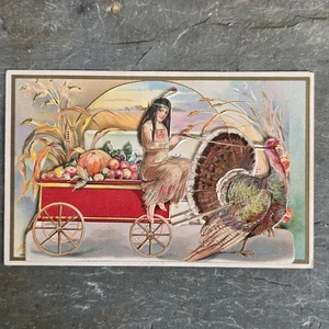 Antike geprägte gestanzte Erntedank Postkarte Türkei Indianerin im Wagen - Bild 1 von 3