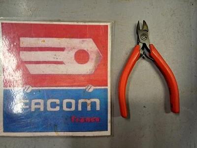Pince Coupante Facom 425.   Électronique  - Photo 1/4