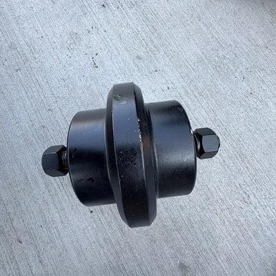 Track Roller,Bottom Roller 6814874 For Bobcat 321 323 324 430 E16 X320 X322 X335 - Image 1 of 4