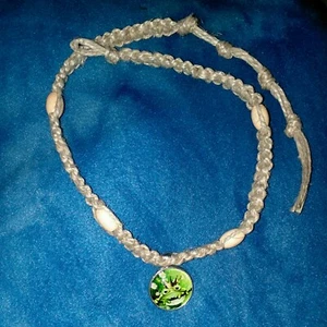 HANDGEMACHTE HIPPIE BOHO SURFER SKATE BOARDER HALSBAND NATÜRLICHER HANF MAKRAMEE HALSKETTE - Bild 1 von 2