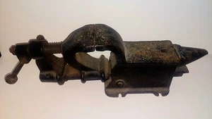 ANTIQUE IRON SHIELDS ? ROCK ISLAND ADJUSTABLE BLACKSMITH ANVIL VISE 24" lENGTH - Picture 1 of 19